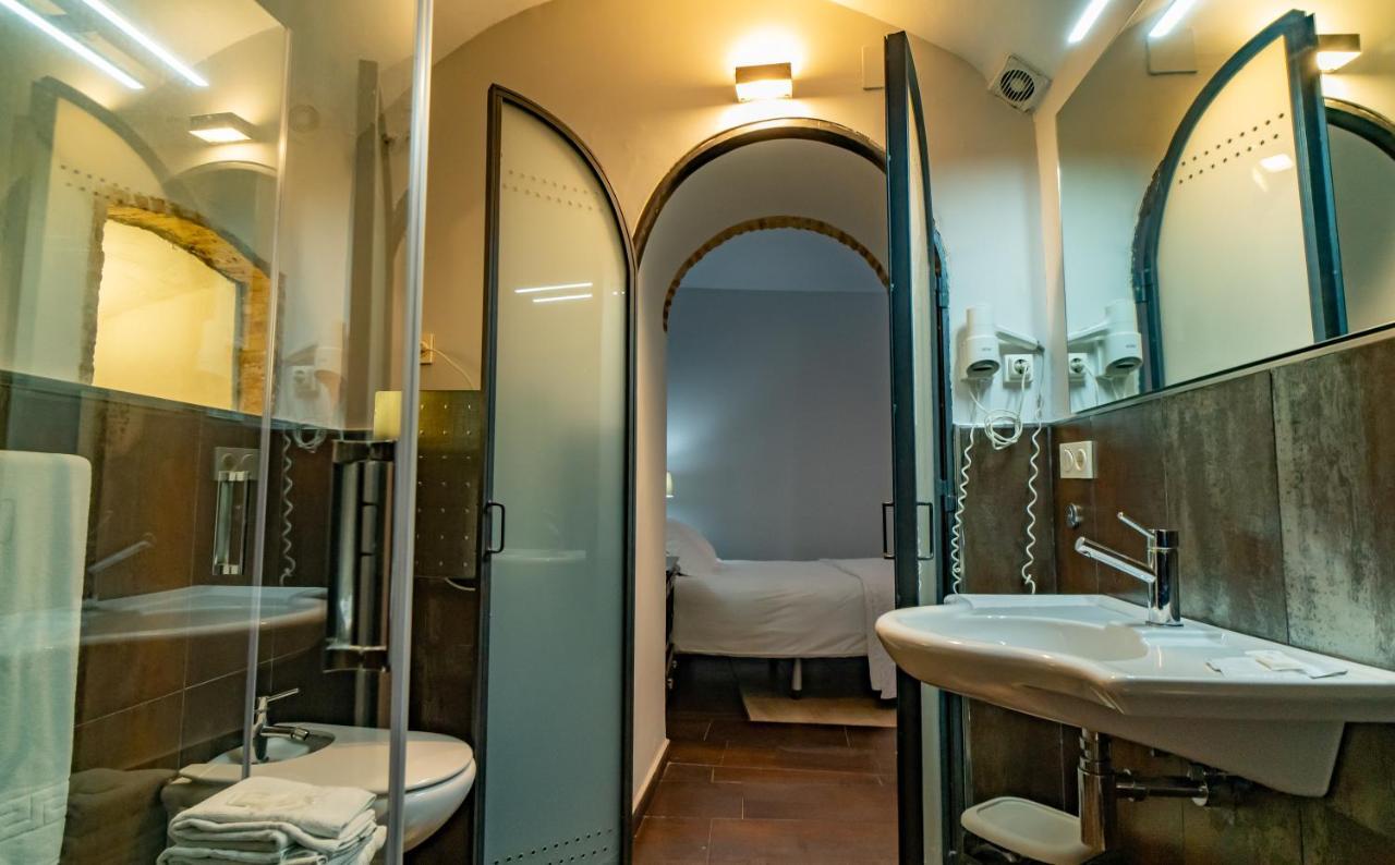 Hotel Alfonso IX (Adults Only) Caces Eksteriør bilde