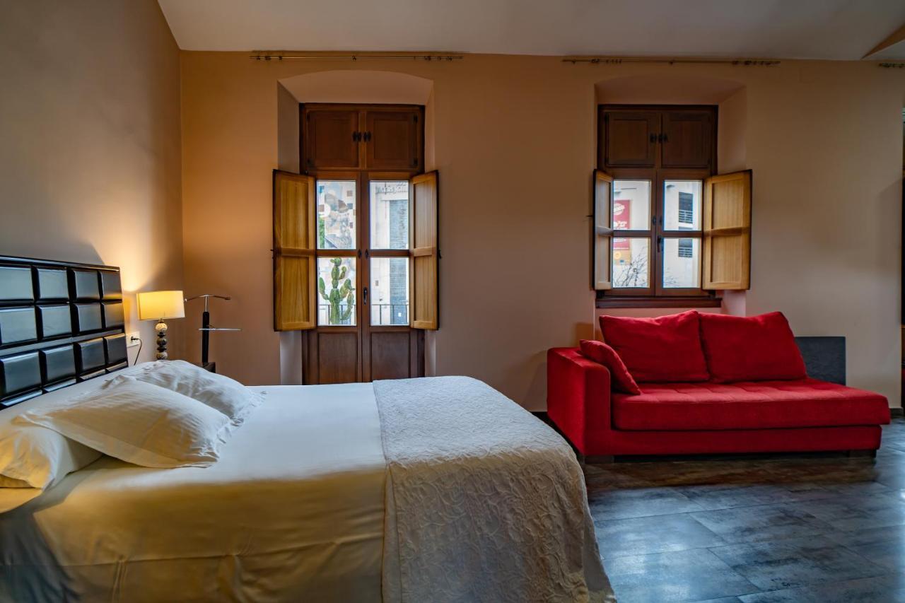 Hotel Alfonso IX (Adults Only) Caces Eksteriør bilde